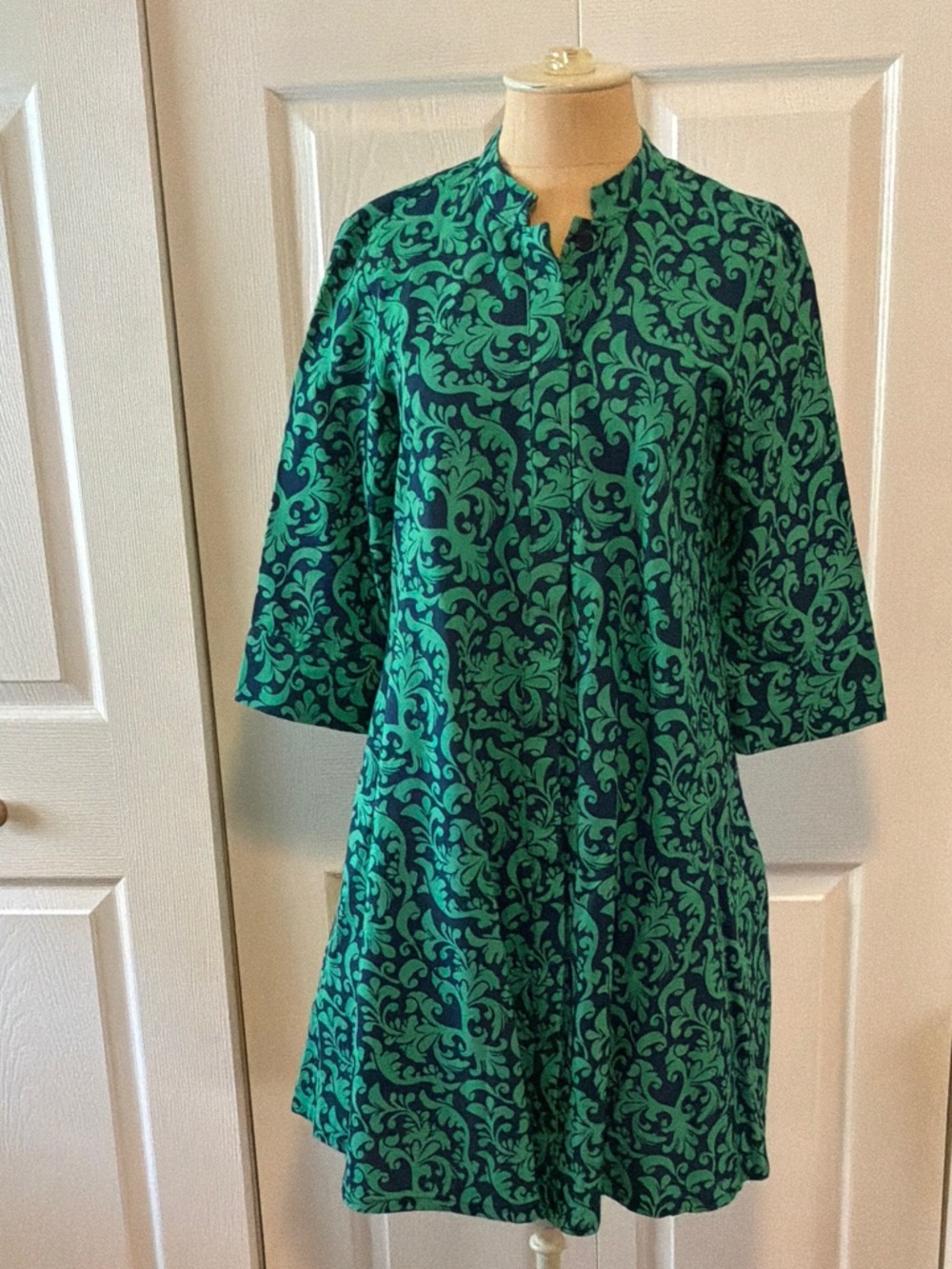 Zuri Green and Navy Printed Long-Sleeve Tunic Dress